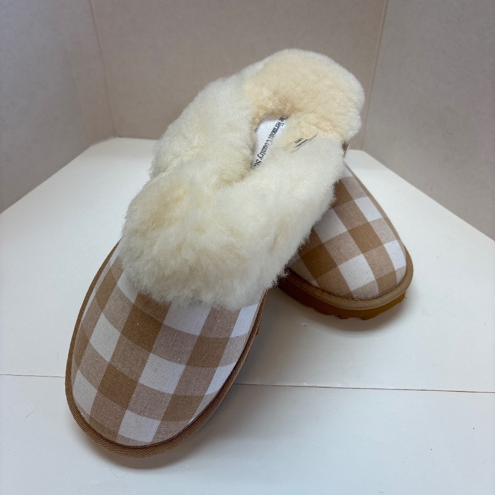 Women’s Vermont Country Store Tan White Check Shearling Slippers Sz 10 EUC